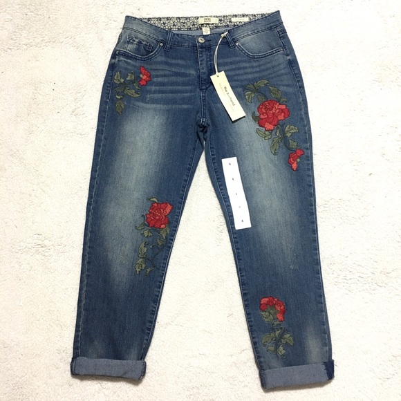 Vintage America Denim - VINTAGE AMERICA ROSE EMBROIDERED BOYFRIEND JEANS